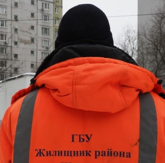 Домофон в доме в 4-ом квартале снова исправен